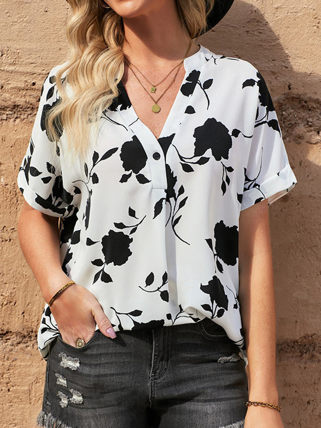 Womens Full Size Printed Notched Short Sleeve Blouse (S-3XL)