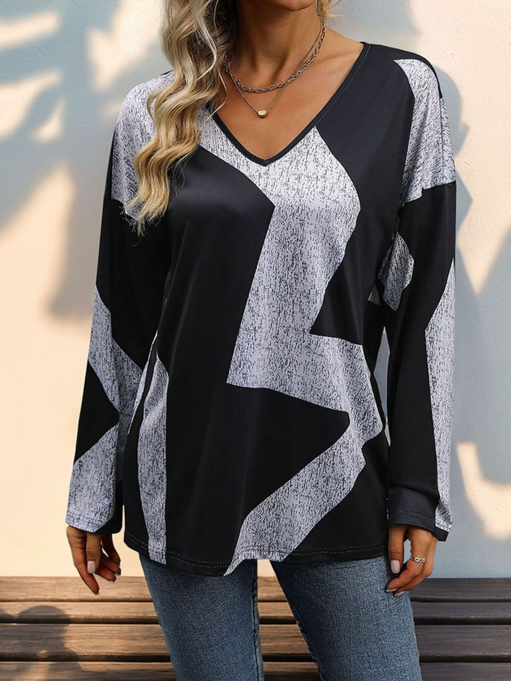 Womens Color Block V-Neck Long Sleeve T-Shirt (S-XL)