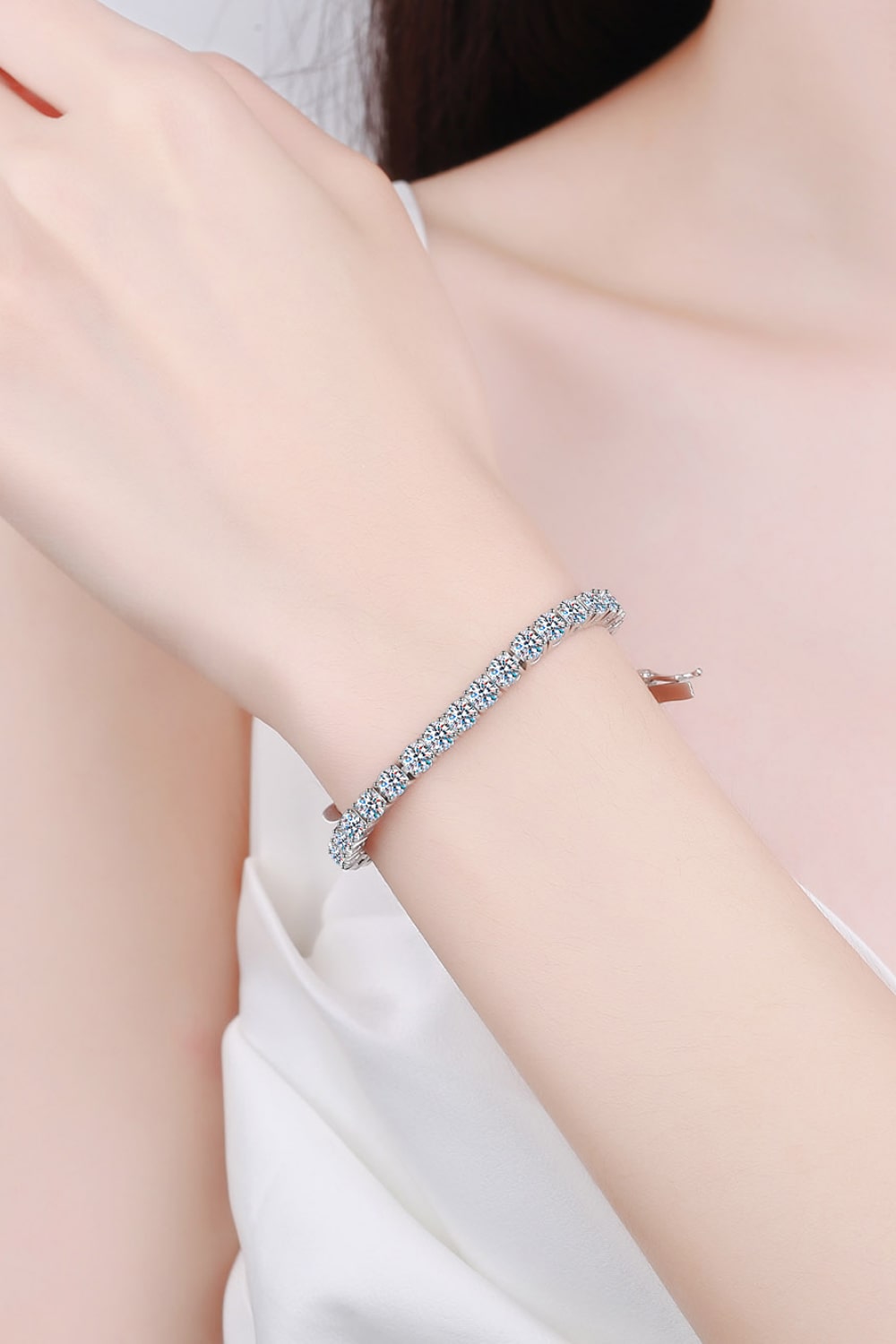 4.9 Carat Moissanite Diamond Bracelet